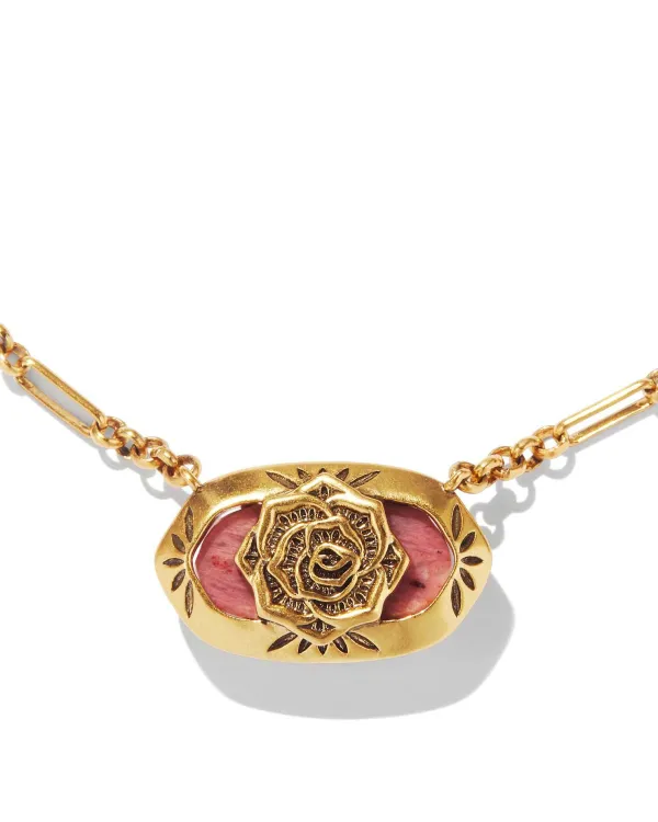 Elisa Vintage Gold Etch Frame Short Pendant Necklace In Blush Pink Quartzite^Kendra Scott Shop